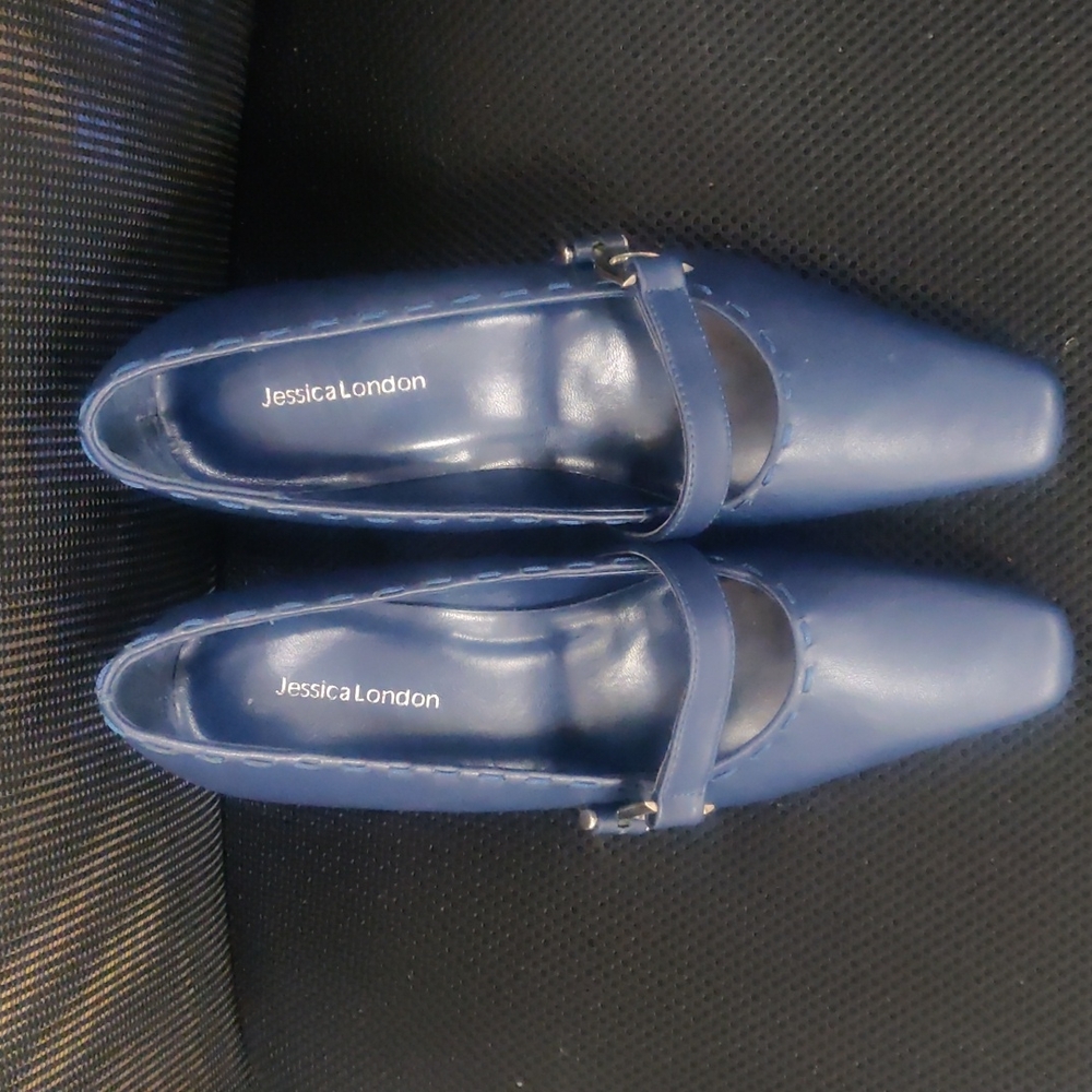 Jessica London Shoes NWOT